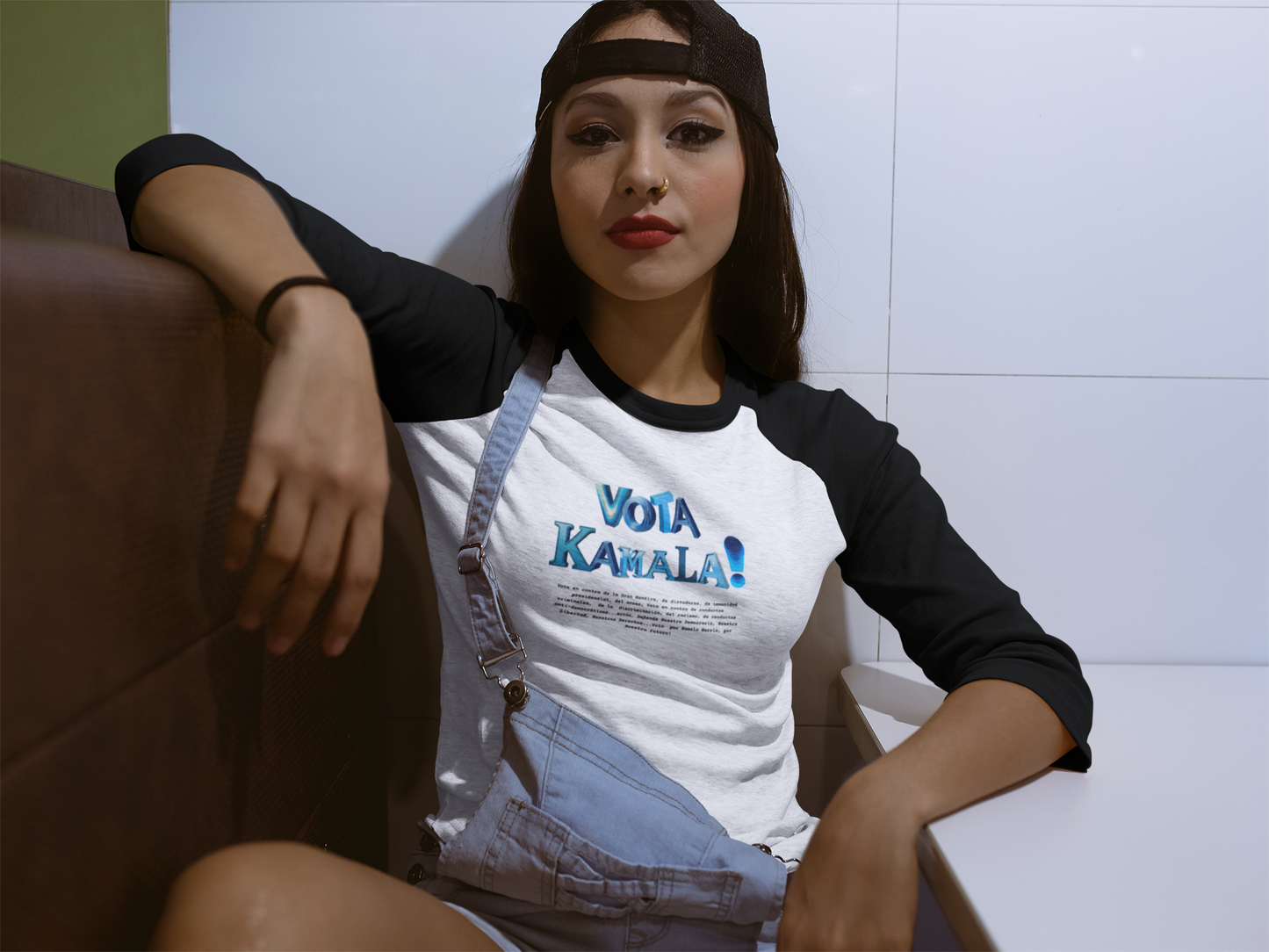 'Vota Kamala! Vota en contra de La Gran Mentira, de dictaduras, de immunidad presidencial, del acoso, Vota en contra de conductas criminales...' Unisex 3\4 Sleeve Baseball Tee