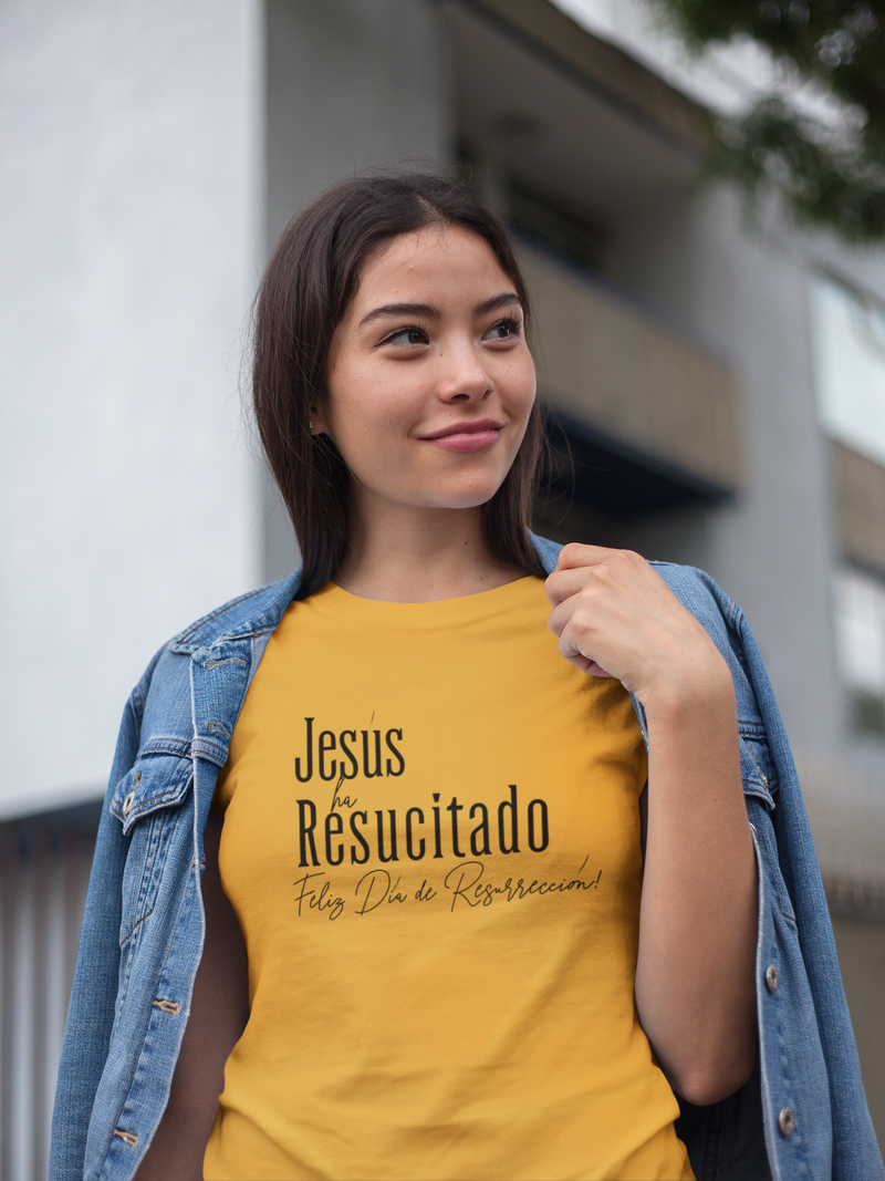 'Jesus ha Resucitado...Feliz Dia de Resurreccion!' Easter Spanish Unisex Softstyle T-Shirt.
